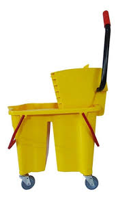 Balde Espremedor Com Rodas E Dreno